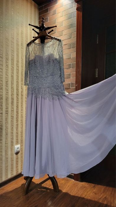 Вечернее платье.