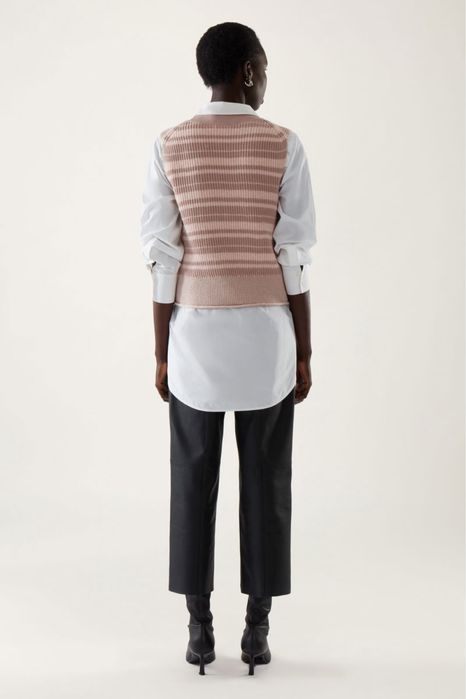 COS елек S размер