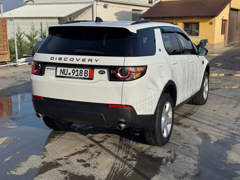 LAND ROVER DISCOVERY SPORT • 2017 • Euro 6 • Impecabil • 2.0 150CP