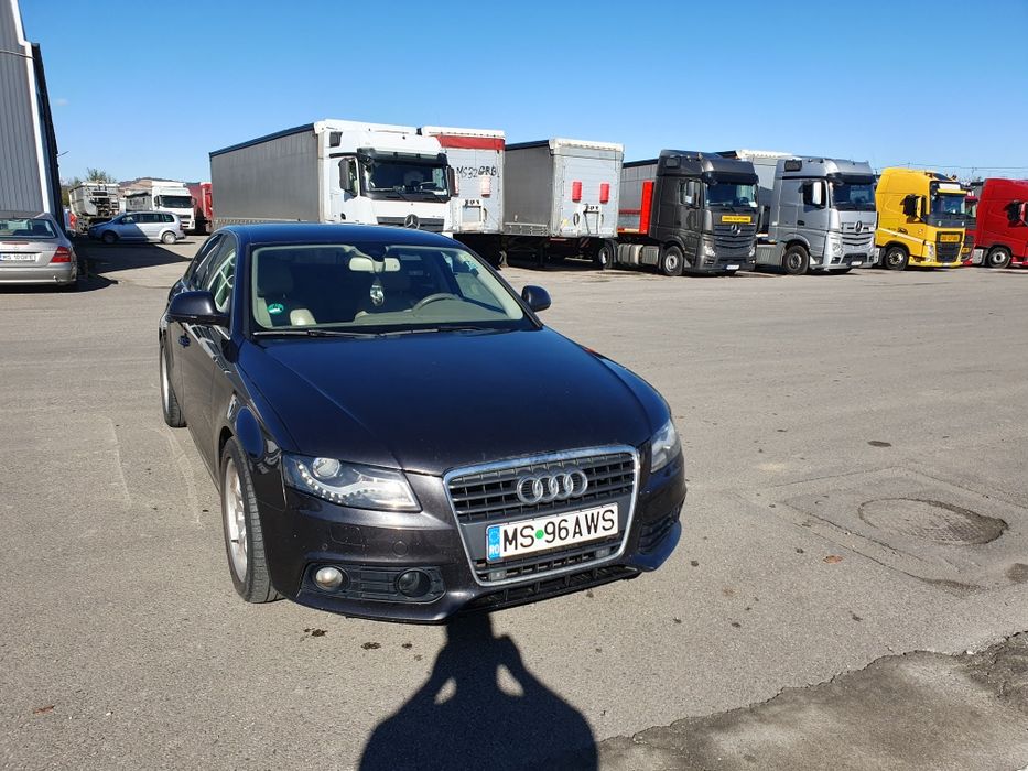 Vând Audi A4 B8 2.7TDI  SAU SCHIMB CU 4X4