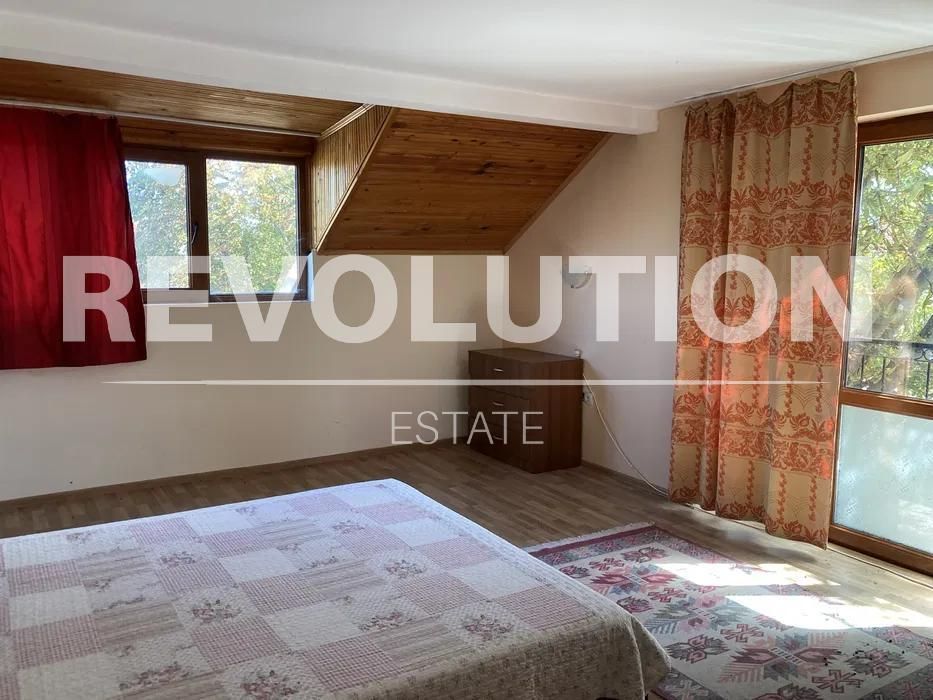 Дава се под наем Къща в Варна, Виница - 270 кв.м за 900 € - Снимка #9