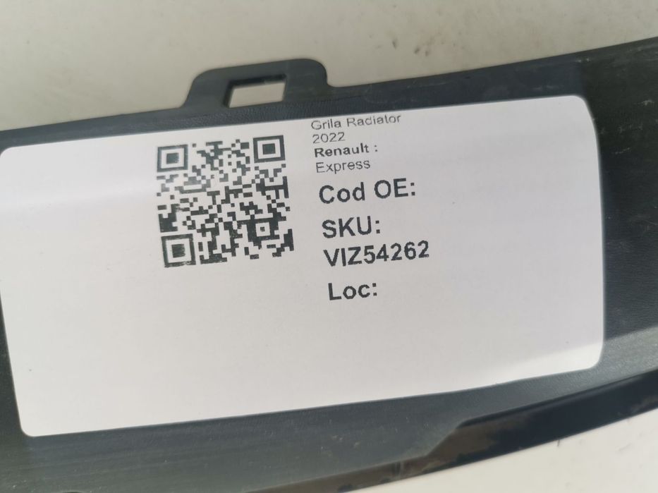 Grila Radiator 2022 Renault  Express Original In Stare Buna