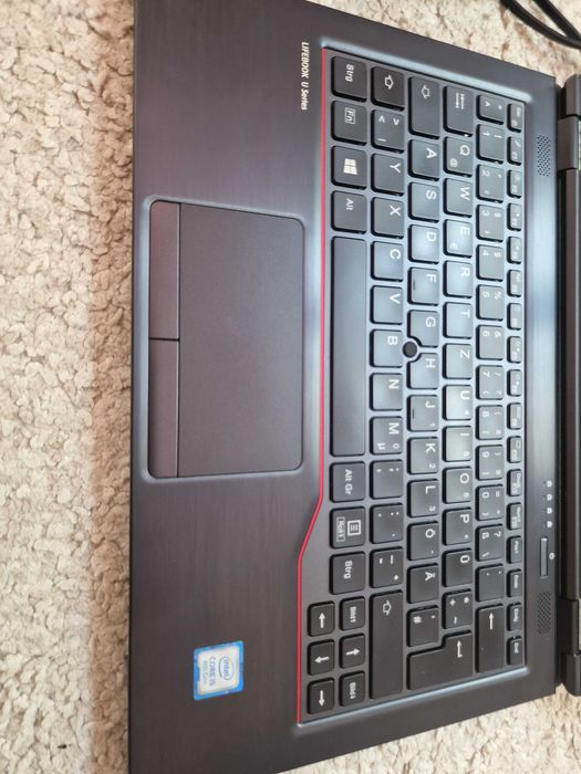 LAptop FUJITSU i5 gen 8 ssd512gb ram 16gb 14"fhd baterie 3 ore ca NOU