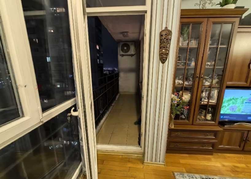 Дава се под наем Тристаен апартамент в София, Красна поляна 3 - 100 кв.м за 897.6 € - Снимка #4