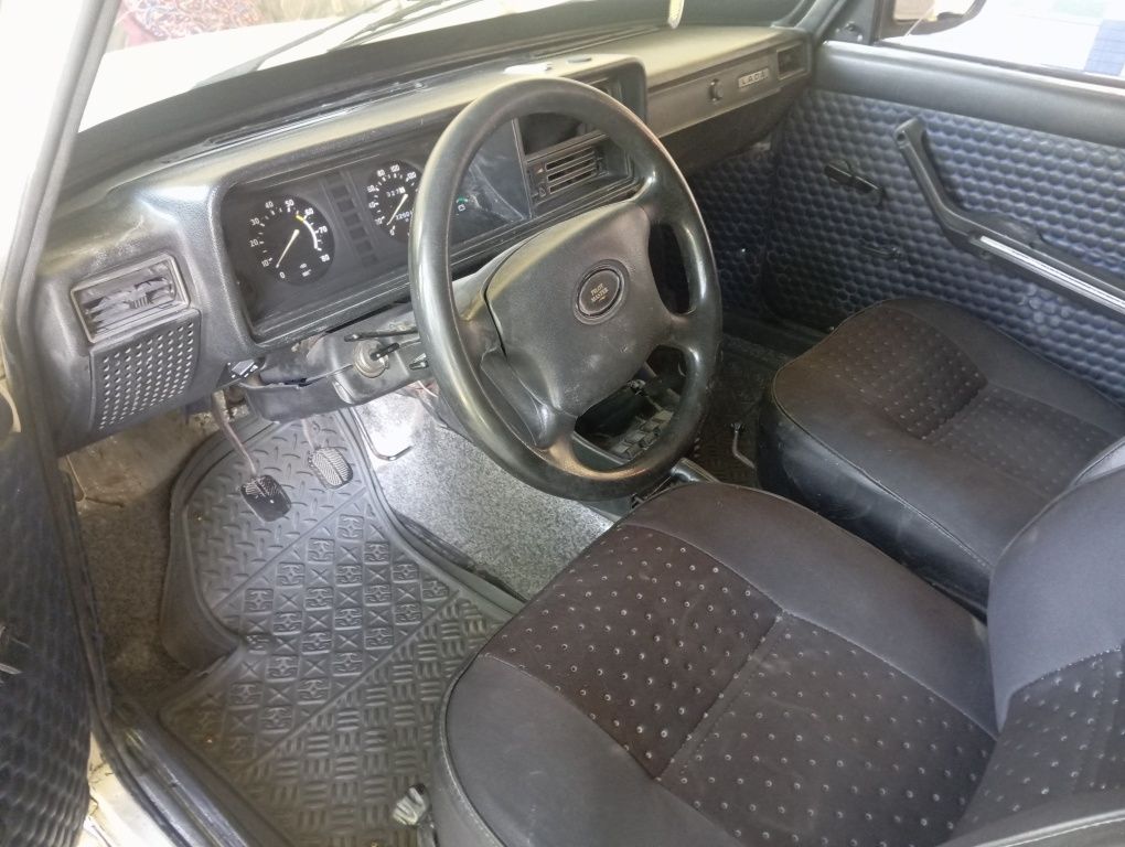 Vaz Juguli 2104.