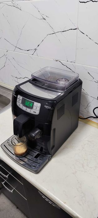 Espressor Automat Philips Saeco Intelia HD8753/11 Aparat Cafea Boabe