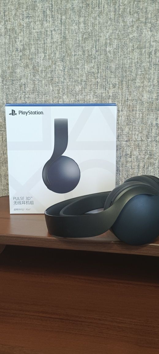 Продам беспроводную гарнитуру PlayStation PULSE 3D