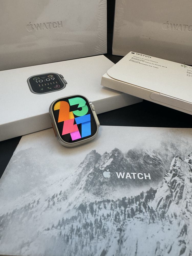 Apple Watch Ultra 2 49mm Titanium
