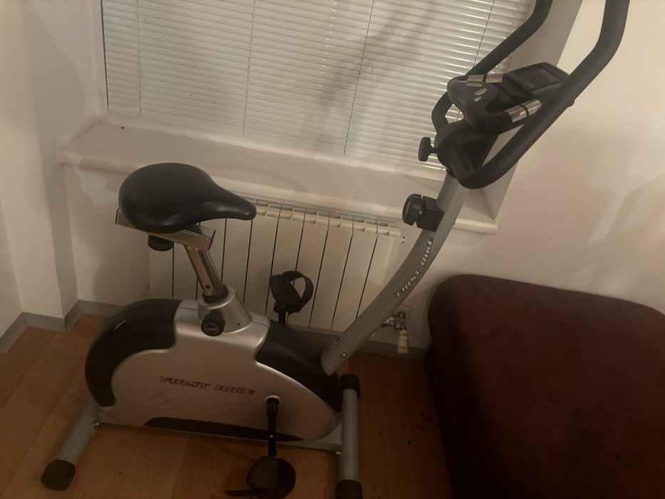 Bicicleta fitness First Bike