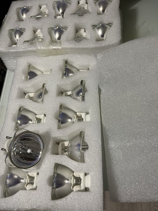 LAMPA , BEC , 7R 230w ,beam bulb