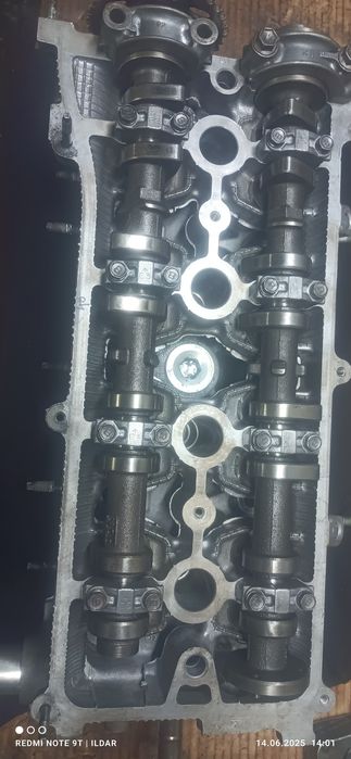 Головка б.ц на тайота  2,4. 2az