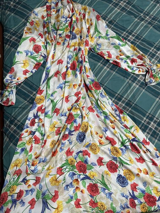 Платье 15 000 тг, Торг