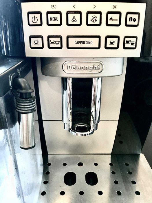 Отдaм дapом кофемашину