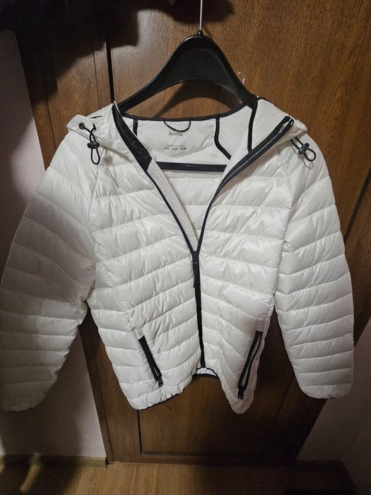 Бяло шушляково яке