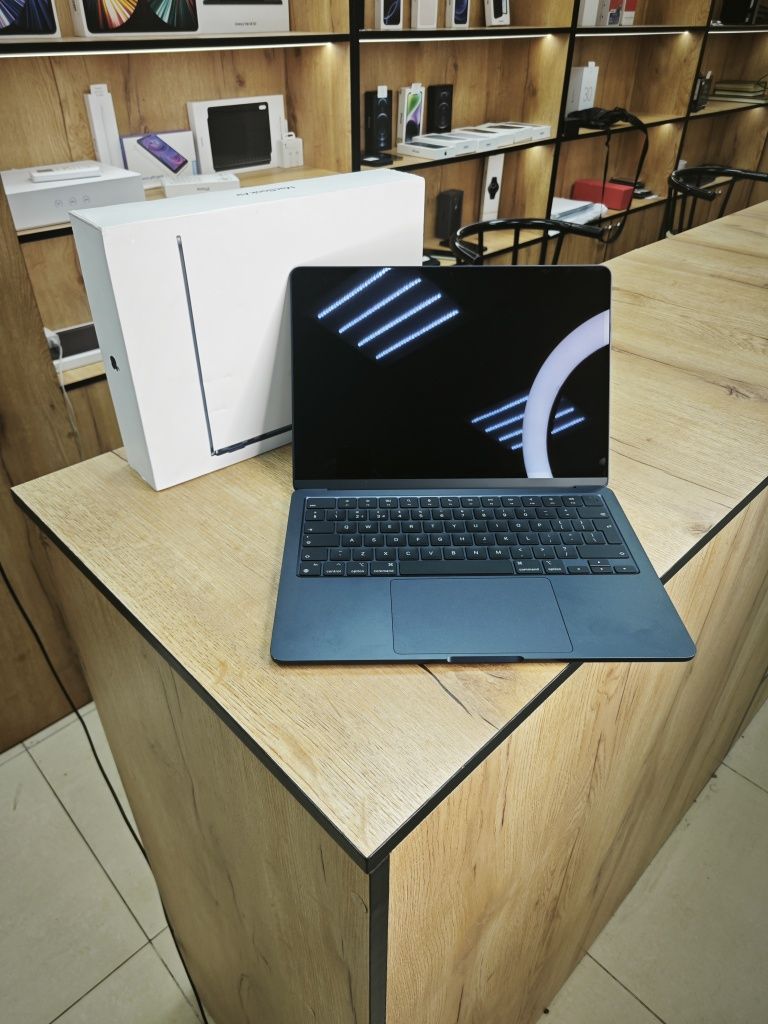 Макбук Эйр 13 | М3 | Apple MacBook Air 13 | M3 | 256Gb | 100% акб