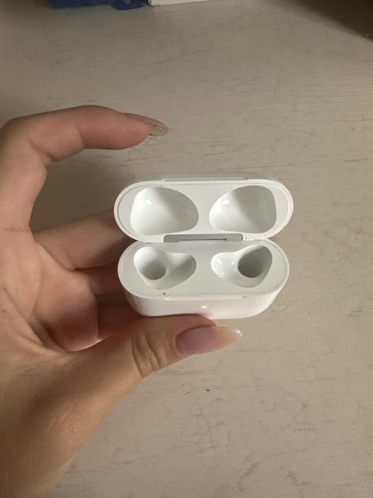 Кейс от наушников airpods 3