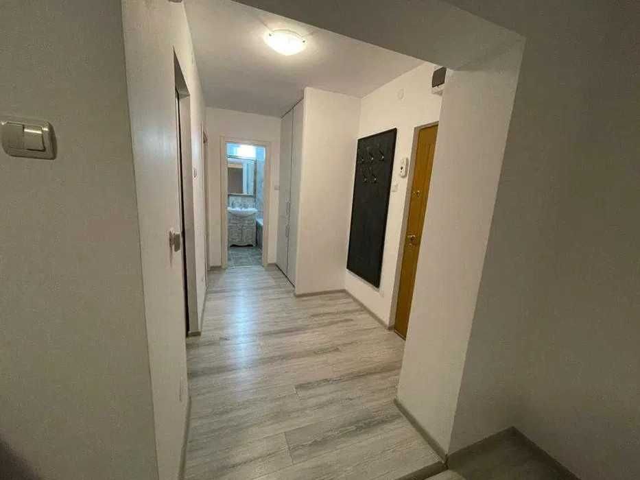 Inchiriez apartament 2 camere in Galati