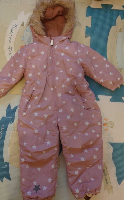 Зимен космонавт на Sinsey, р.98