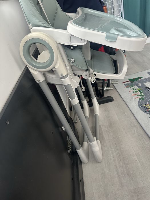 Scaun de masa bebe smyk