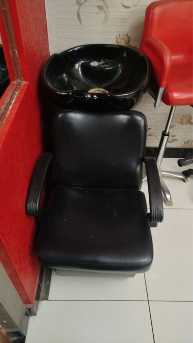 Sotiladi: Go‘zallik salon uskunalari (hammasi birga)