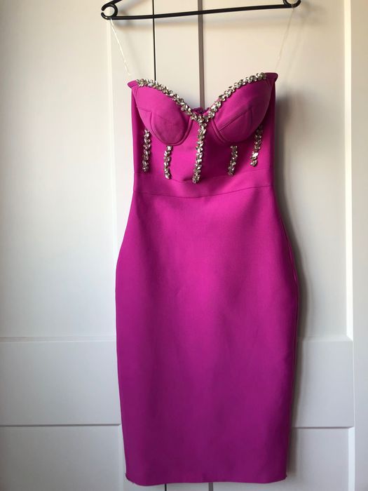 Бандажна нова рокля в размер Xs-S.