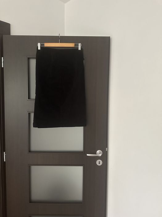 Fusta neagra Dika mărimea 34