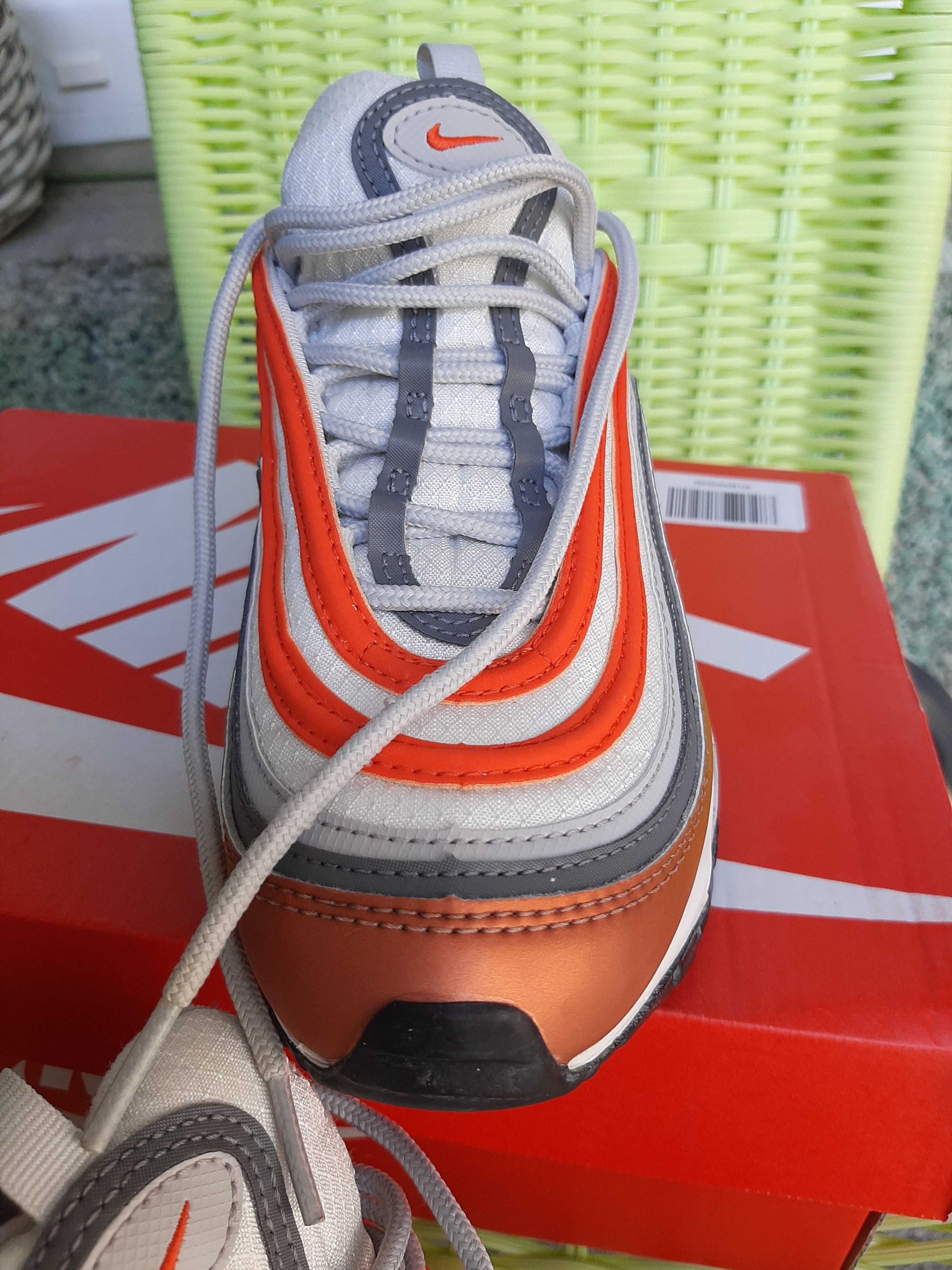 Nike Air Max оригинални маратонки