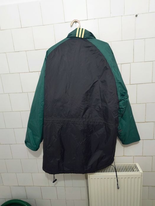 Geaca faș cu gluga marca Adidas mărime xl culoare neagra