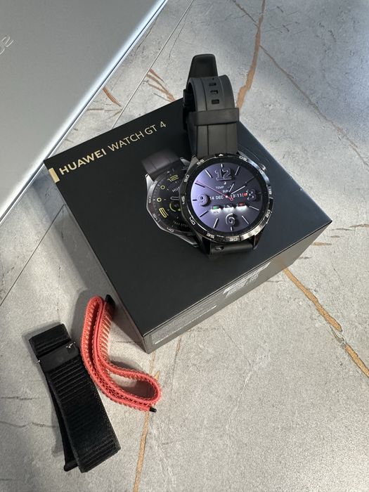 Продам часы huawei watch GT4