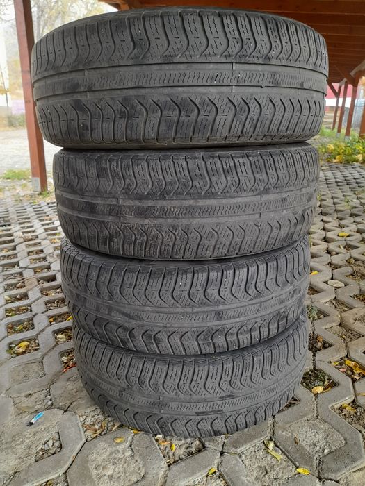 Anvelope auto all season