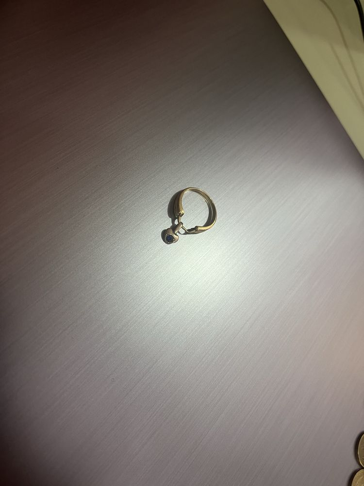 Продается золотое кольцо необычное кольцо