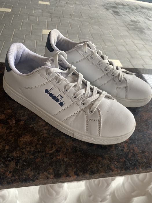 Papuci diadora  purtati