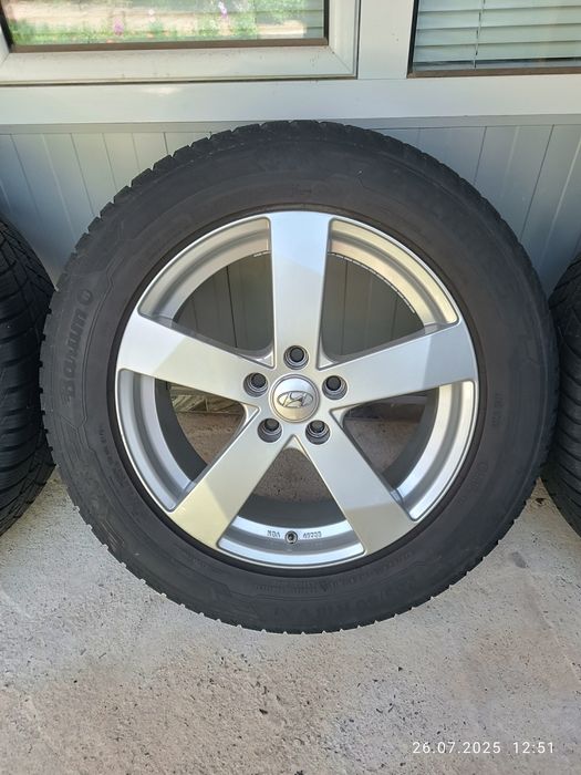 18/5/114,3-ХЮНДАЙ САНТА ФЕ,КИА СОРЕНТО с добри зимни гуми-235/60/18-