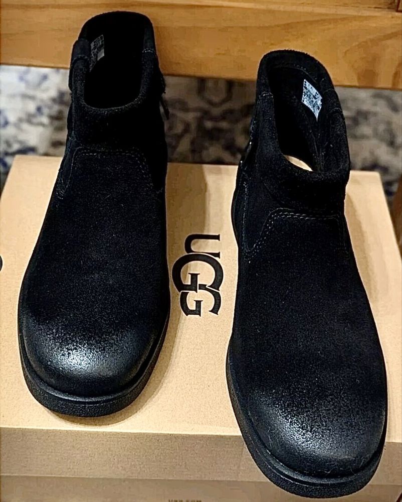Женские ботинки UGG  Australia из черной замши