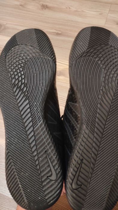 Маратонки Nike/ футболни обувки Nike/ обувки за футбол Nike