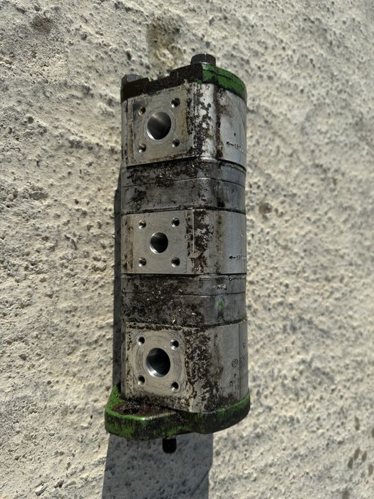 Vand pompa hidraulica tripla combina john deere