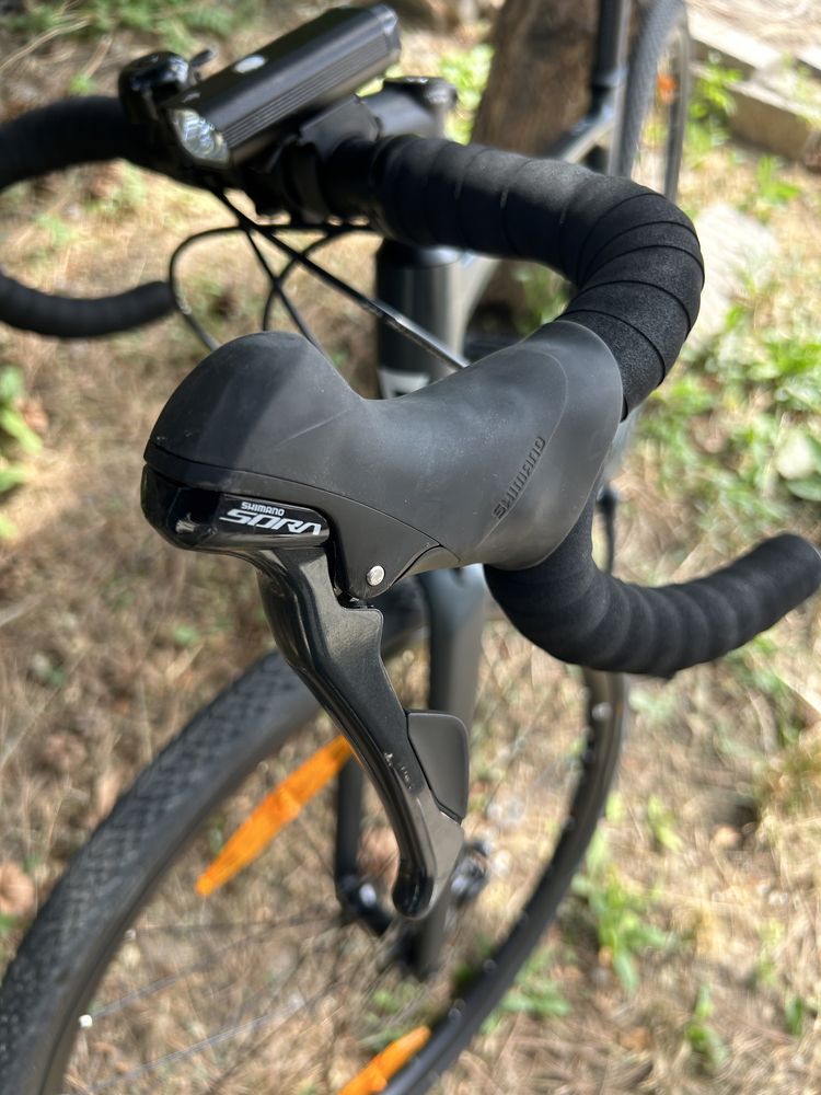 Велосипед Giant revolt 2