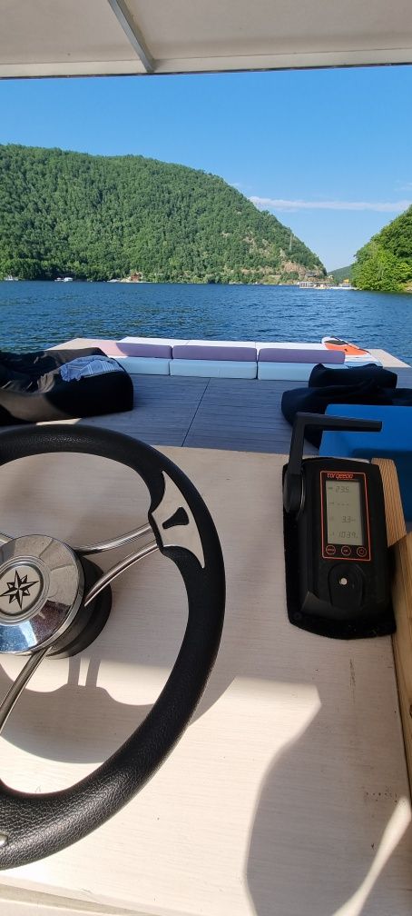 Catamaran (Ponton) electric