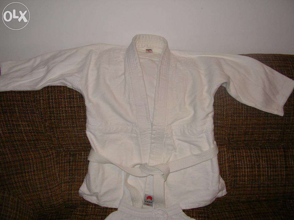 Vand kimonou copii 6-8 ani , nou