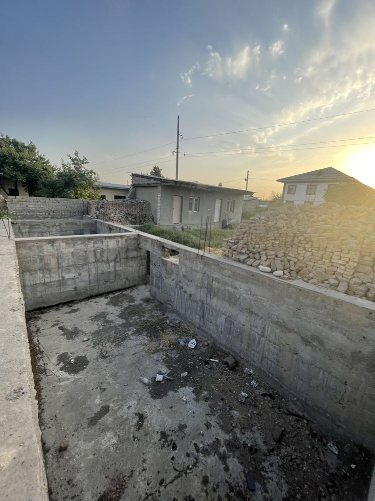 Buzsuv Gezda 4 sotixli yer sotiladi