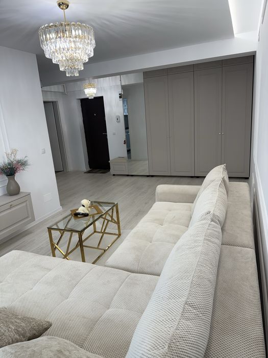 Vand apartament doua camere trivale park