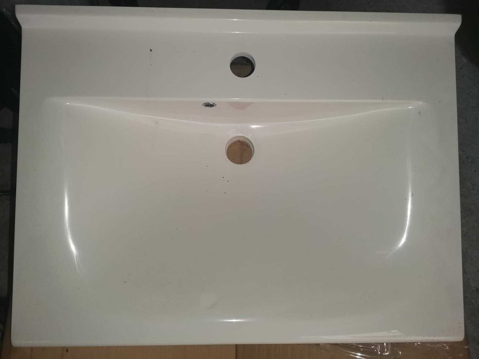 Vând lavoar Kuma baie ! Ultima bucata !