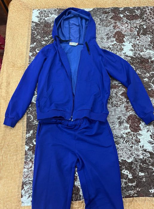 Спортивный костюм 44 размер