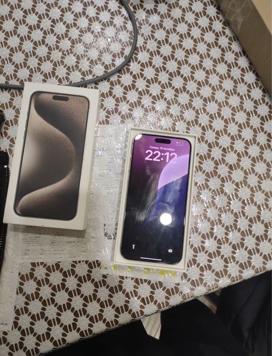 Iphone 15 pro max  white titanium белая 256gb 89% емкость