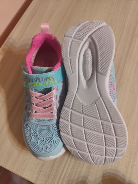 Непромокаеми маратонки Skechers