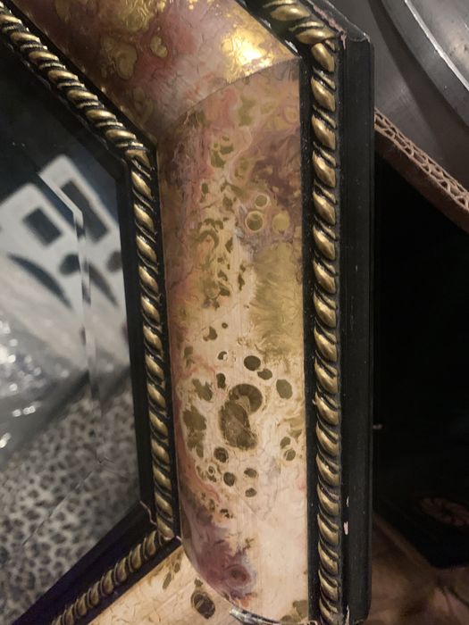 Vand oglinda model antic