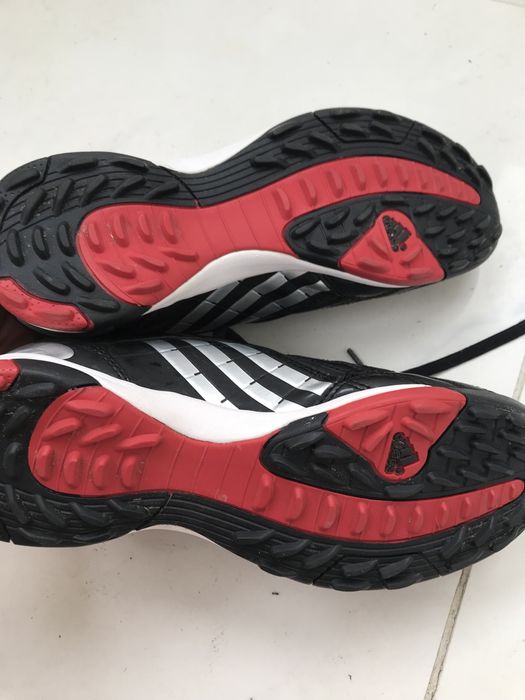 Ghete fotbal adidas sintetic