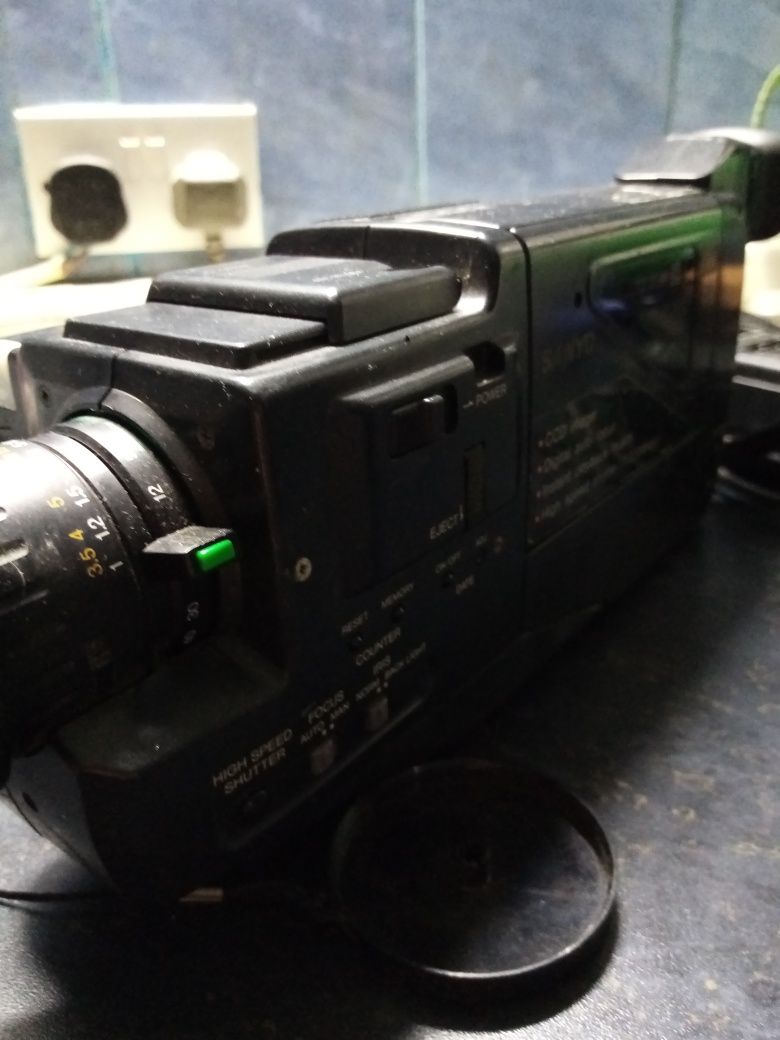 Camera video veche