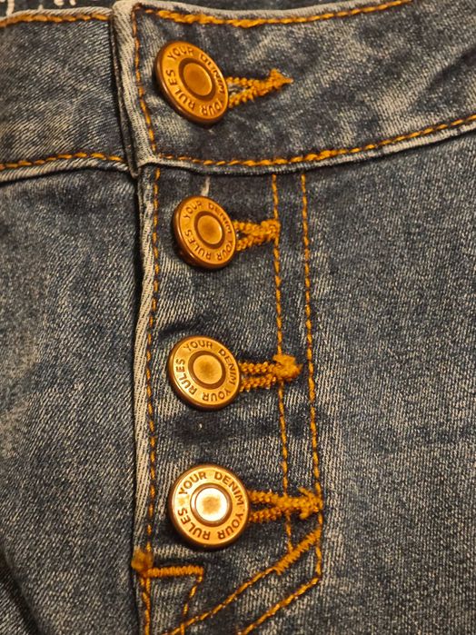 Сини дънки за момиче