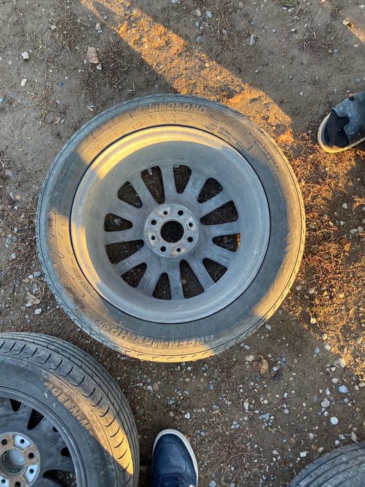 Покрышка и диска